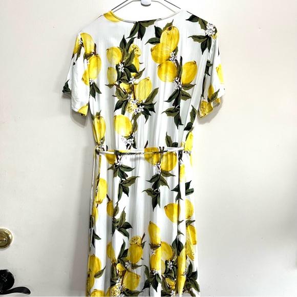 Lulus A La Tart White and Yellow Lemon Print Wrap Dress Size Large - Picture 3 of 8
